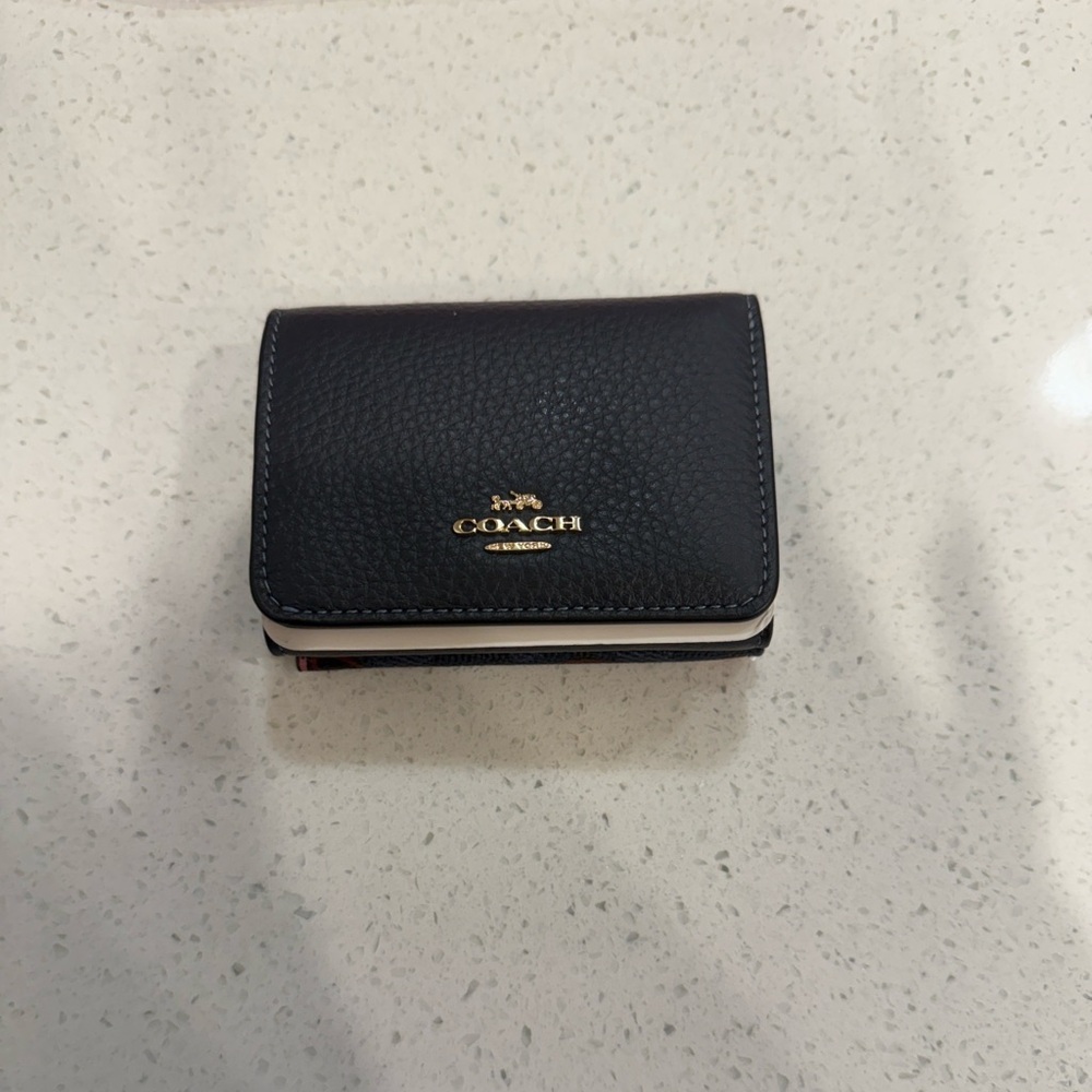 Coach Black and White Leather Card Holder